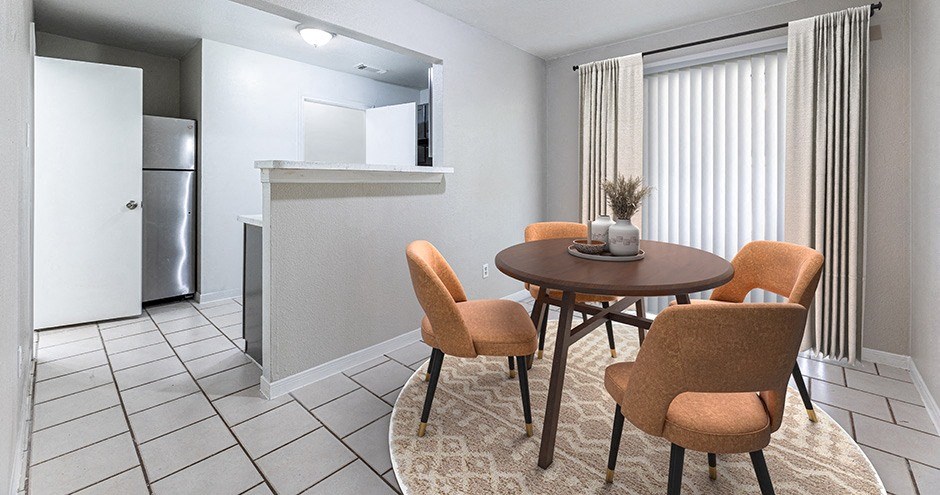 Villas on 517 | Dickinson, TX