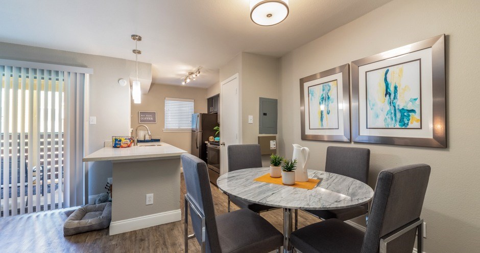 Flintridge Apartments | Arlington, TX