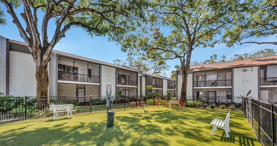 The Easton| Brandon, FL