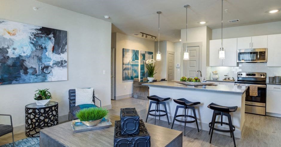 Everly Apartments | Houston, TX