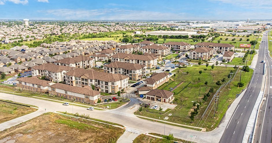 Junction Crossing | Fort Worth, TX