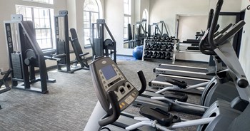 Fitness Center Versailles Apartments in Plano TX - Photo Gallery 35