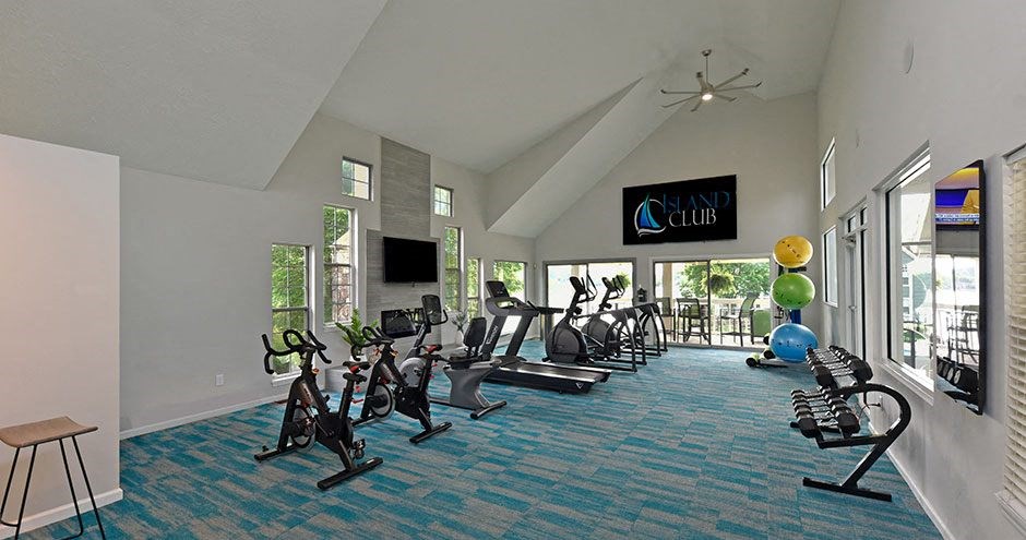 Island Club Apartment Homes