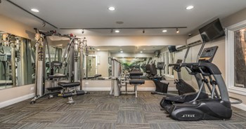 Lakeside Apartments | Wheaton, IL - Photo Gallery 43