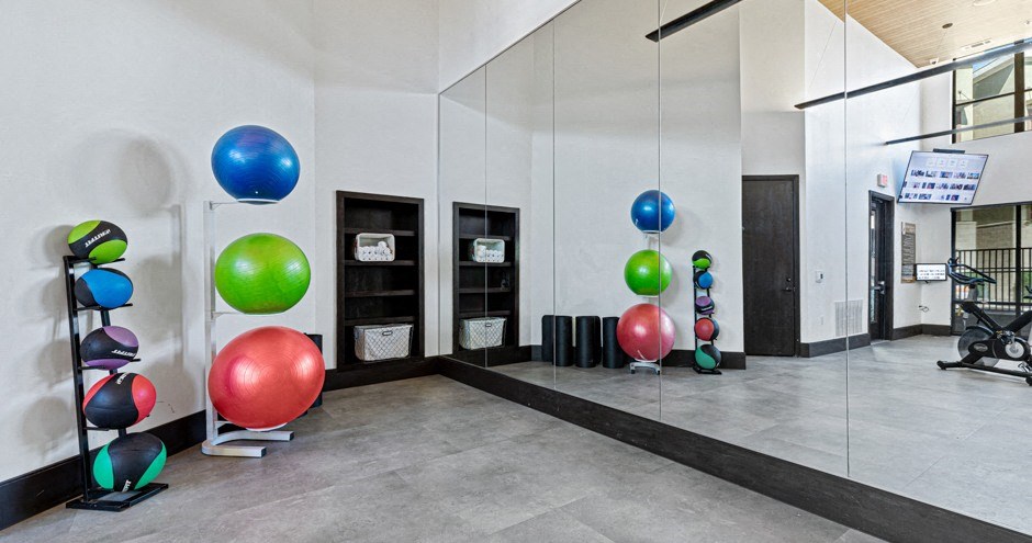 Gateway Crossing Apartments