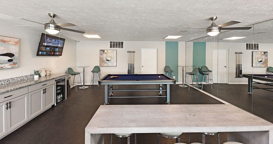 Island Club Apartment Homes