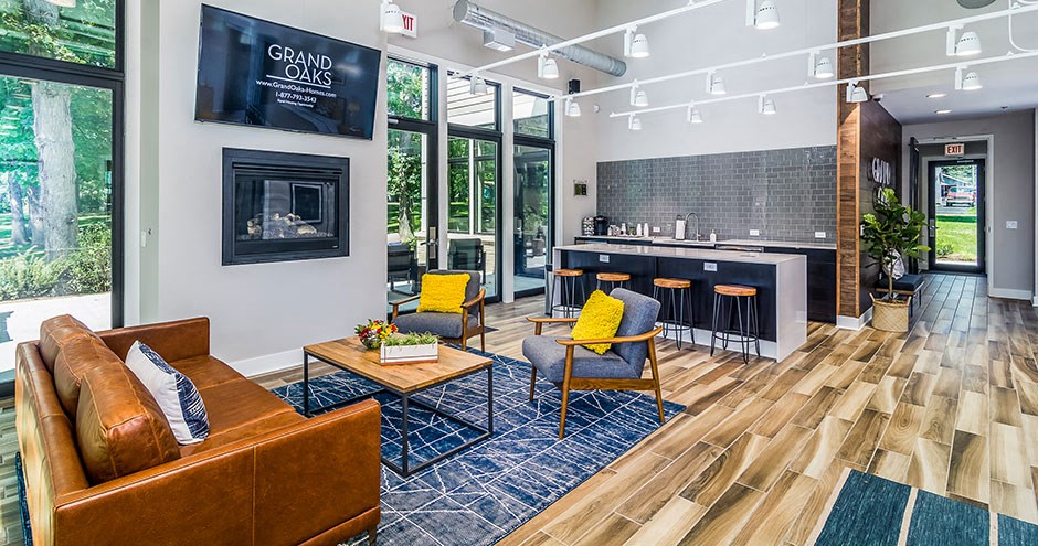 Grand Oaks Gurnee, IL  60031 Clubhouse