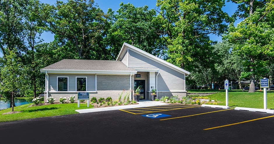 Grand Oaks Gurnee, IL  60031