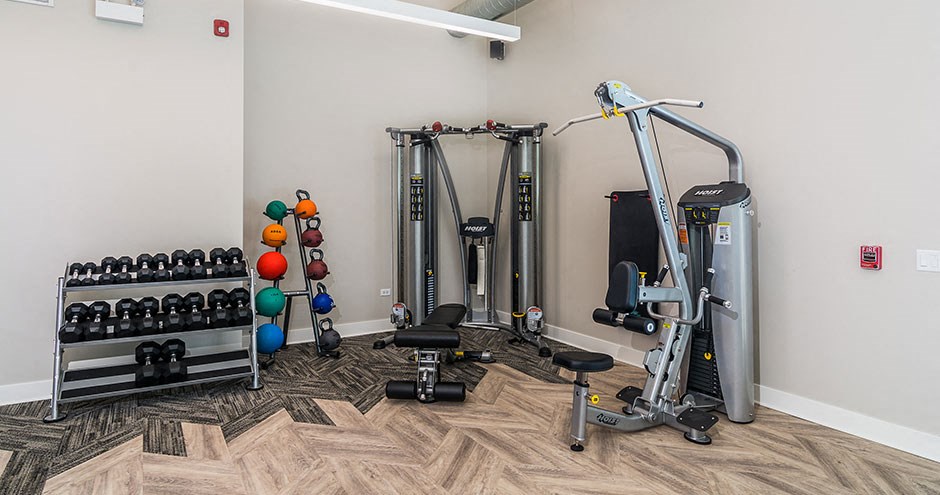 Grand Oaks Gurnee, IL  60031 Fitness Center, Gym