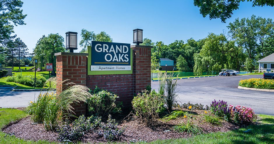 Grand Oaks Gurnee, IL  60031