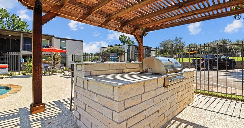 Granada Apartment Homes | Tyler, TX