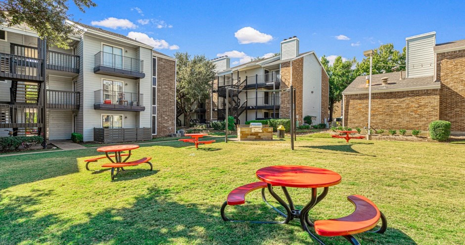 The Ridge on 161 | Irving, TX