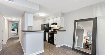6170 Hillandale Drive 2-3 Beds Apartment for Rent - Photo Gallery 4