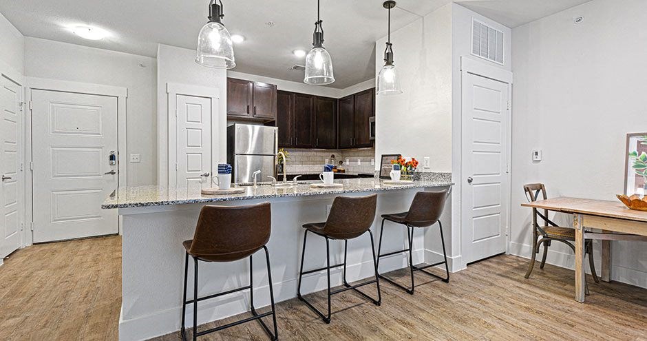 bhmanagement.com/communities/ parkside-at-craig-ranch/