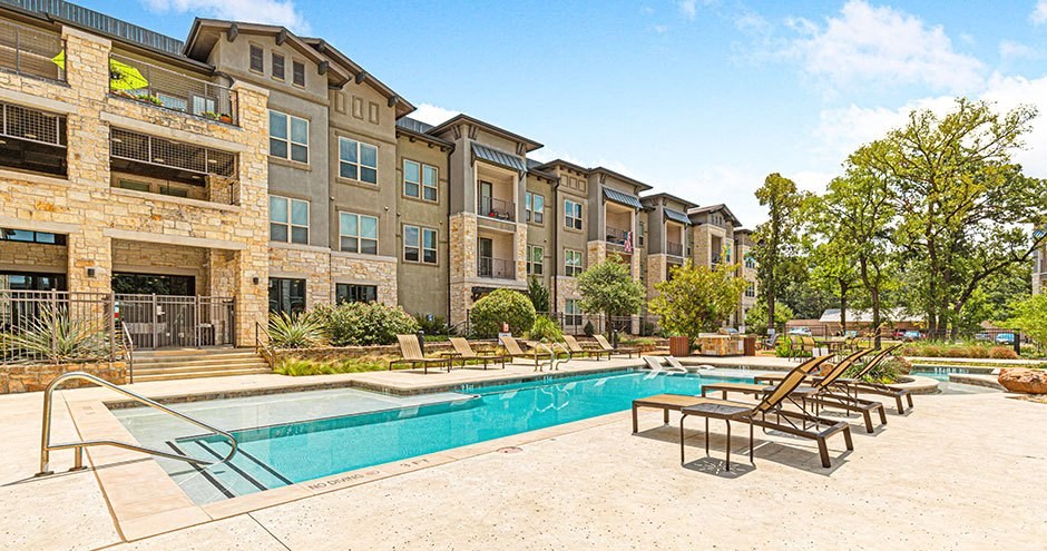 Hickory Creek Ranch | Denton, Texas