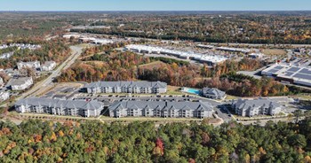 Holly Springs Place | Holly Springs, NC - Photo Gallery 4