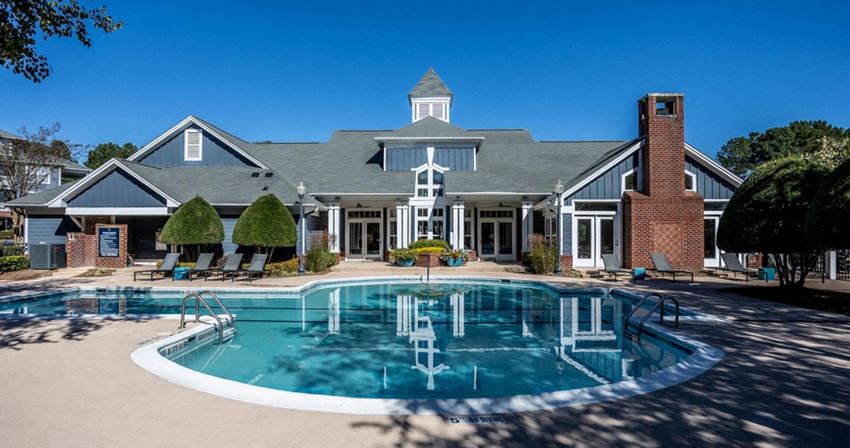 High House at Cary Apartments | Cary, NC