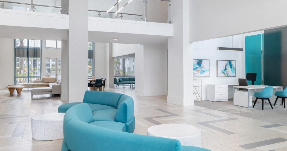 Hue Watercolor Place | Bradenton, FL