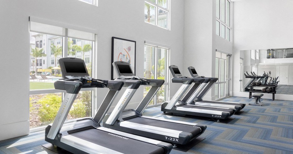 Hue Watercolor Place | Bradenton, FL