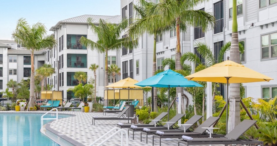 Hue Watercolor Place | Bradenton, FL