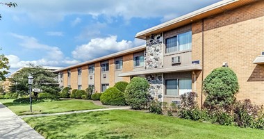 805 Baldwin Ave Studio-2 Beds Apartment for Rent