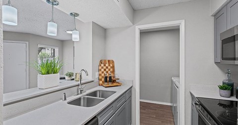 The Oakley | Arlington, TX