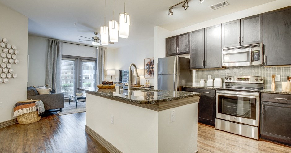 Gateway Crossing Apartments