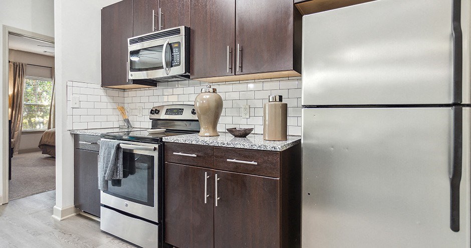 The Alexander At The District Apartments