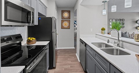 The Oakley | Arlington, TX