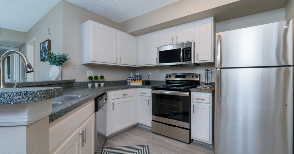 Lakes at North Port Apartments | North Port, FL