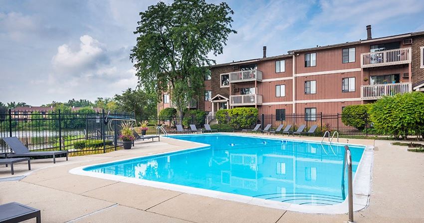 Lakeside At Wheaton Apartments