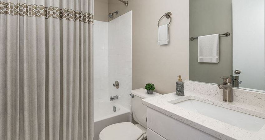 Lakeside At Wheaton Apartments