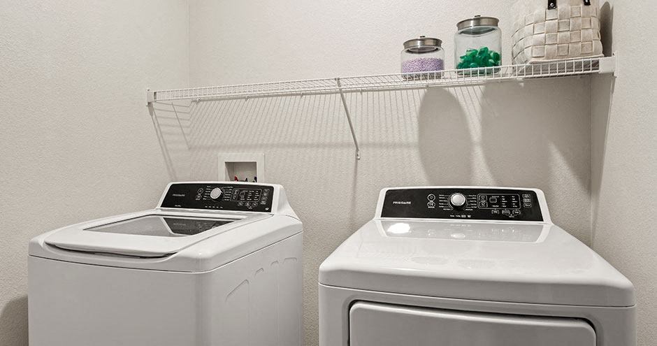 Hue on Greenhouse I Houston, TX