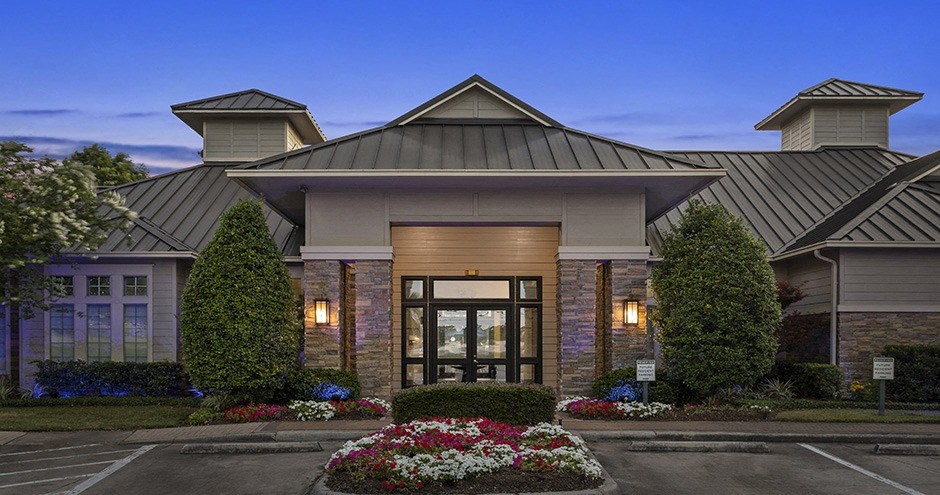 Discovery at Mandolin Apartment Homes | Houston, TX