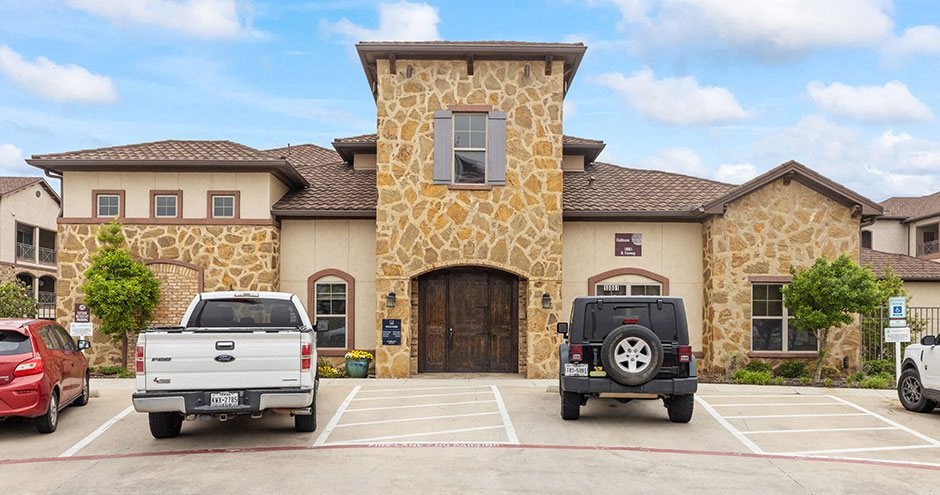 Junction Crossing | Fort Worth, TX