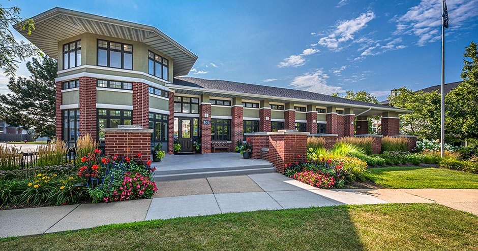 Woodlake | Gurnee, IL