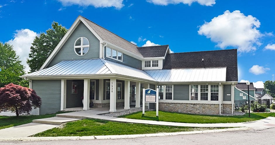 Island Club Apartment Homes