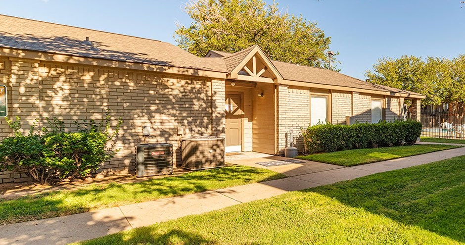 Stone Creek Apartment Homes | Midland, TX