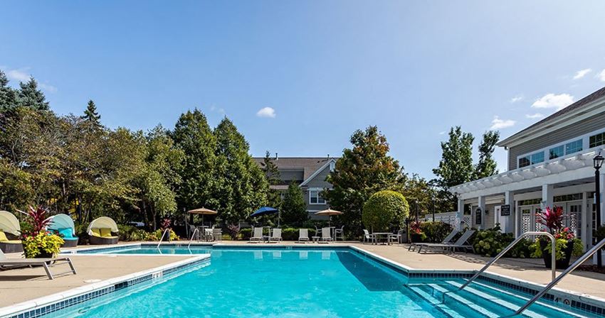 Legacy at Fox Valley | Aurora, IL