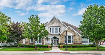 305 Cambia Dr 1-3 Beds Apartment for Rent - Photo Gallery 3