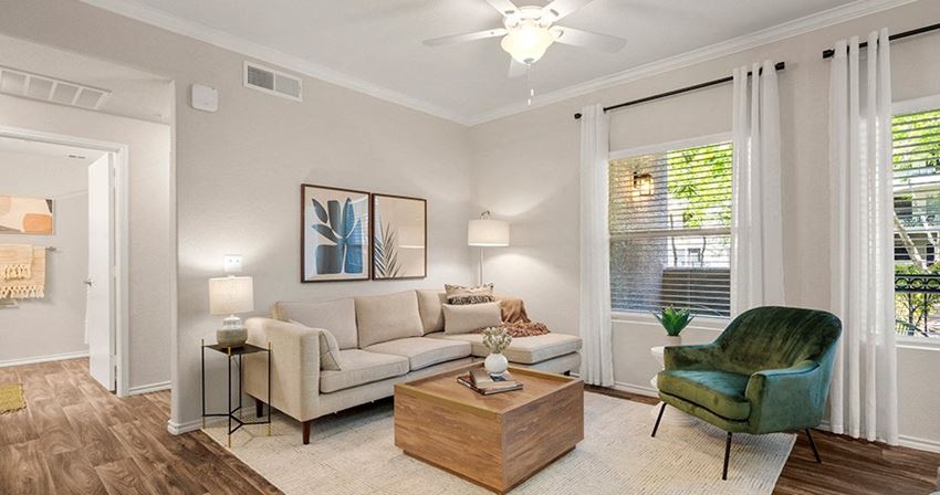 Estates on Maryland | Phoenix, AZ