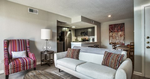 Preslee Apartments | Arlington, TX