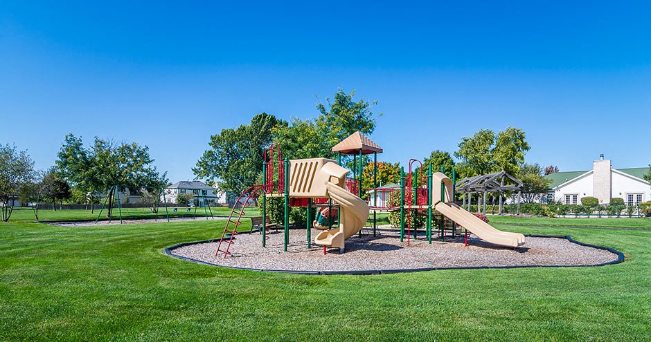 playgrounds at the preserve at ballantyne commons