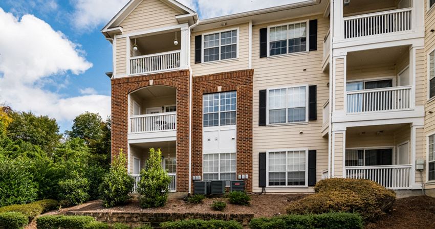 Montford At Madison Park Apartments, 1420 Estates Ave, Charlotte, NC ...