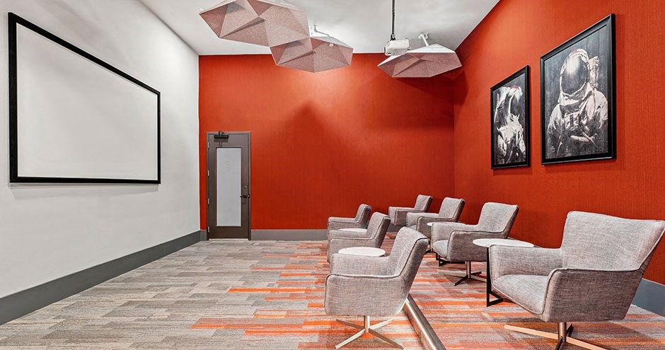 Hue on Greenhouse I Houston, TX