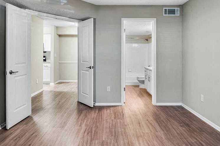 Premium Upgrade w/ Newly Renovated