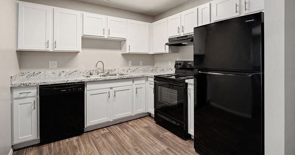 Oak Creek Crossing updated kitchen Bloomington, IL