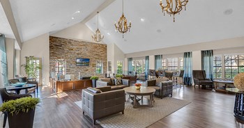 Oaks of Woodland Park | Tampa, FL - Photo Gallery 6