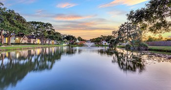 Oaks of Woodland Park | Tampa, FL - Photo Gallery 2