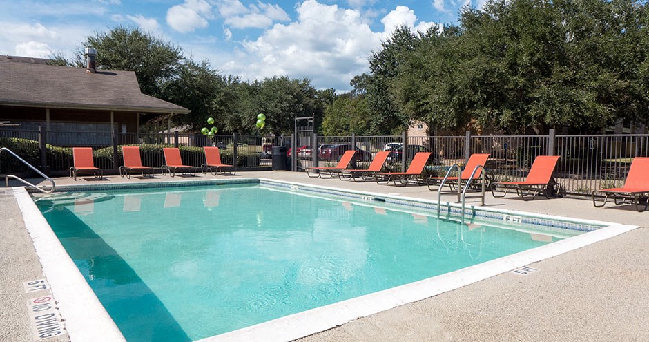 Oakwood Village | Orange, TX